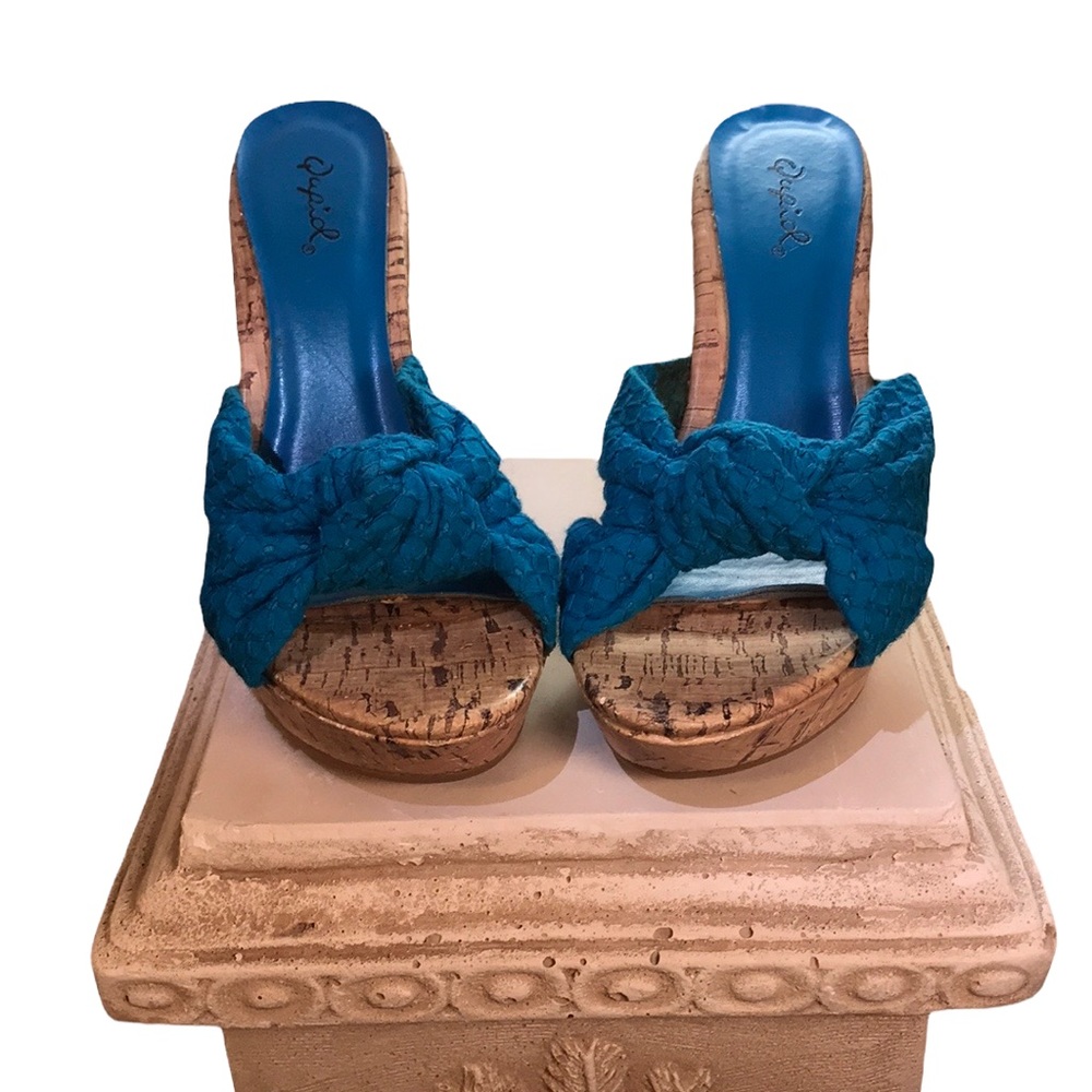 Qupid Wedge Heel Sandals size